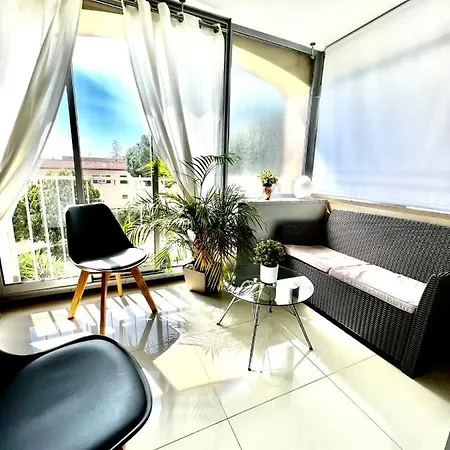 Le Mimosa 1 Bedroom With Terrasse Pool Ac Parking Spot Semesterbostad *