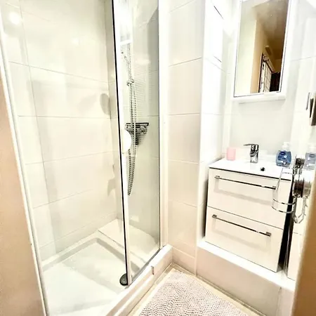 Semesterbostad Le Mimosa 1 Bedroom With Terrasse Pool Ac Parking Spot