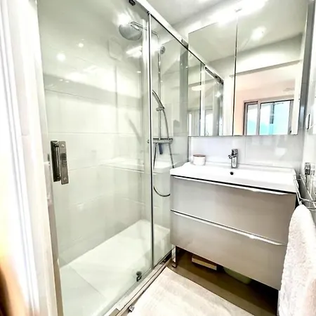 Le Mimosa 1 Bedroom With Terrasse Pool Ac Parking Spot * أنتيب